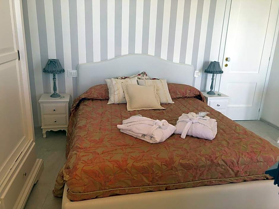 Photo 1 of 4 of Apartment, Sea View