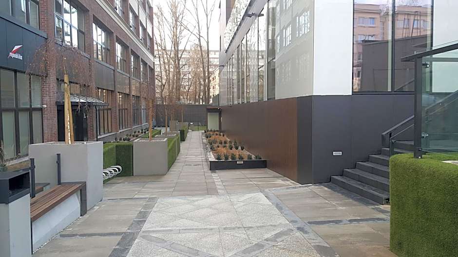 Aparthotel Pawia Deluxe- 10 min to center