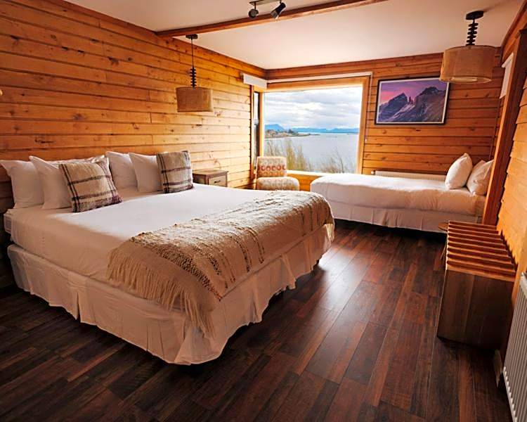 Weskar Lodge