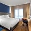HOLIDAY INN EXPRESS Shanghai Tourism Zone