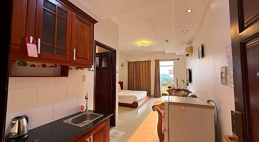 Hoa Phat Hotel & Apartment