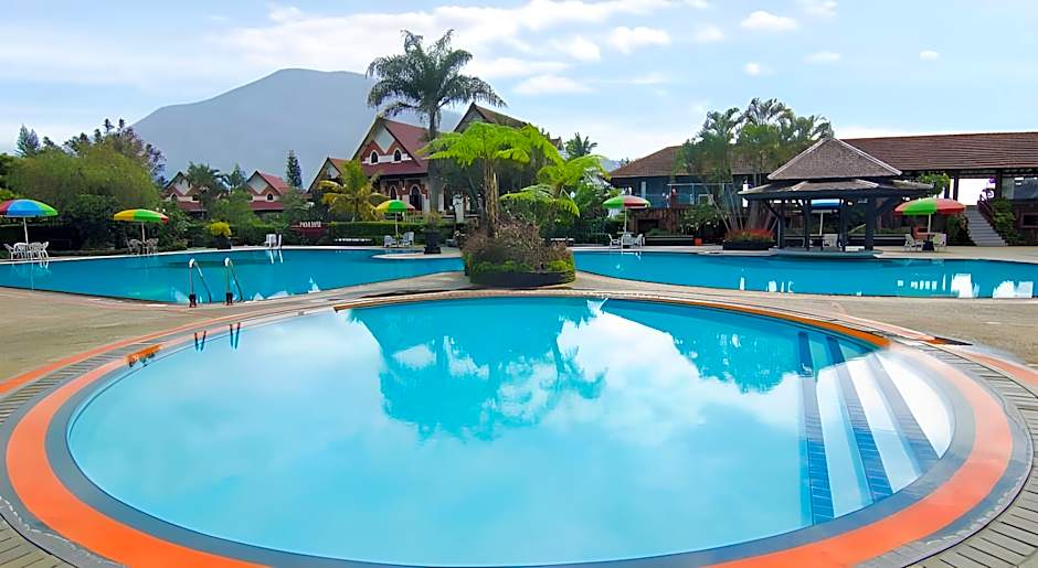 Royal Hotel and Villa Batu