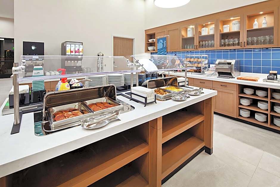 Homewood Suites by Hilton San Diego Central