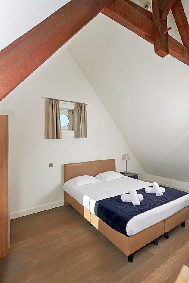 Foto 1 di 8 di Double Room with Private Bathroom
