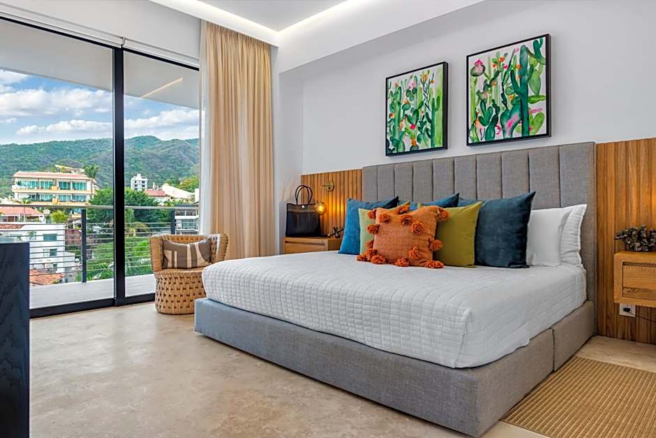 Maxwell Collection Romantic Zone