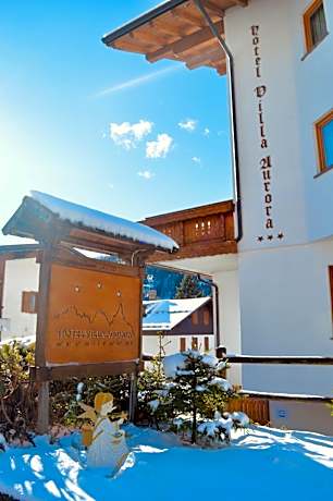HOTEL VILLA AURORA