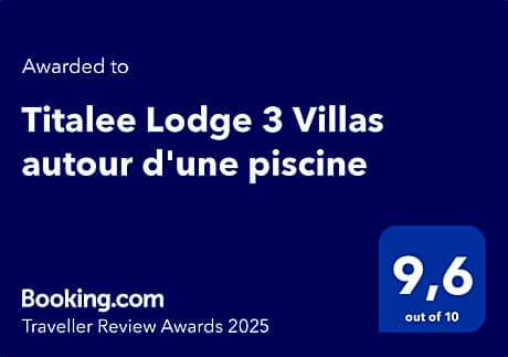 Titalee Lodge 3 Villas autour d'une piscine
