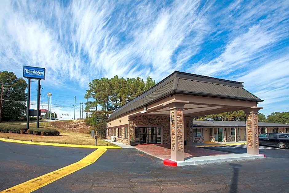 Travelodge by Wyndham Macon West