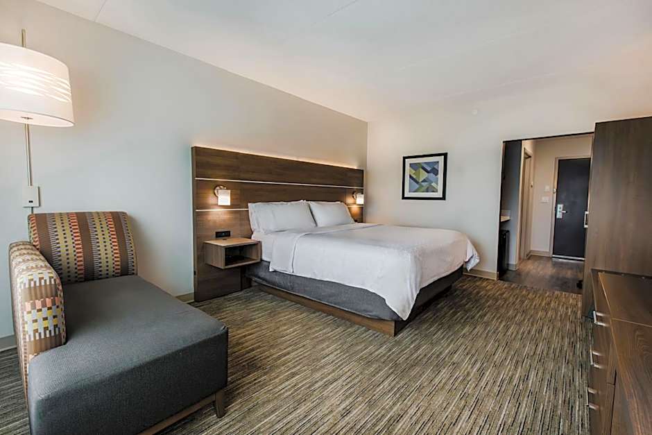 Holiday Inn Express & Suites Welland By IHG
