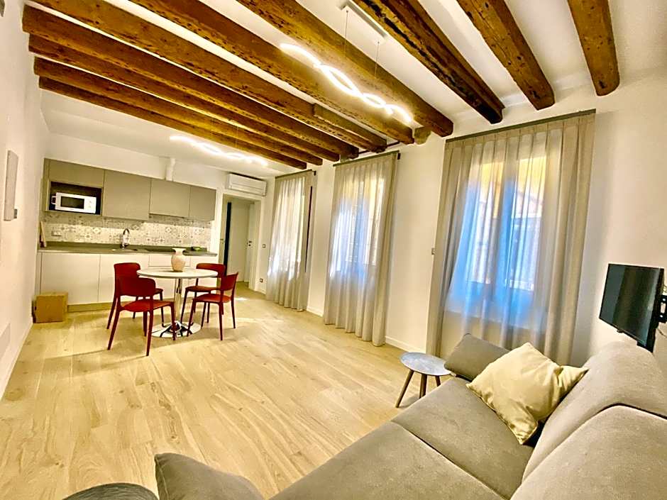Suite House new apartments wi fi Venice island