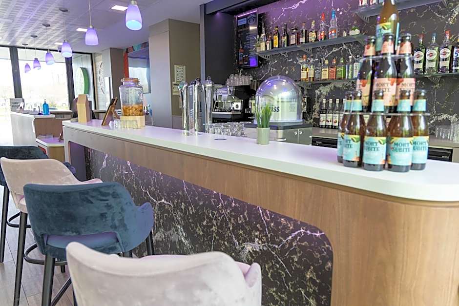 CAMPANILE BELFORT MONTBELIARD Gare La Jonxion