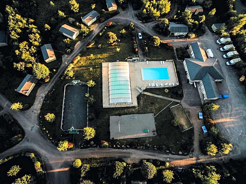 Terres de France - Les Hameaux de Miel