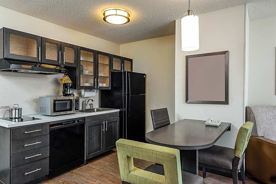 Candlewood Suites Richmond West End Short Pump By IHG