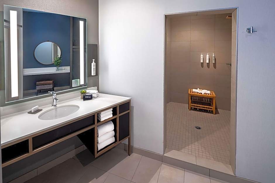 Hilton Garden Inn Redmond Town Center, WA