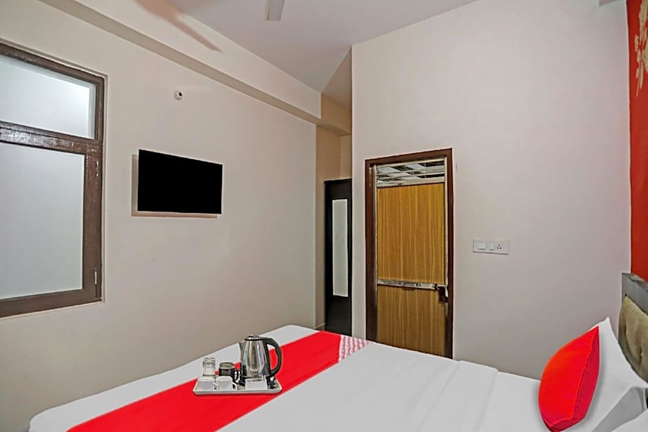 Flagship A One Hotel – Noida, DC