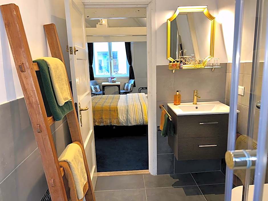 Amsterdam 4 Holiday GuestRooms