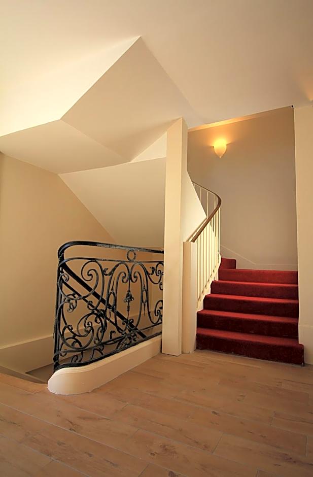 Best Western Blanche De Castille Dourdan