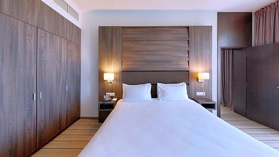 Premier Sofia Airport Hotel