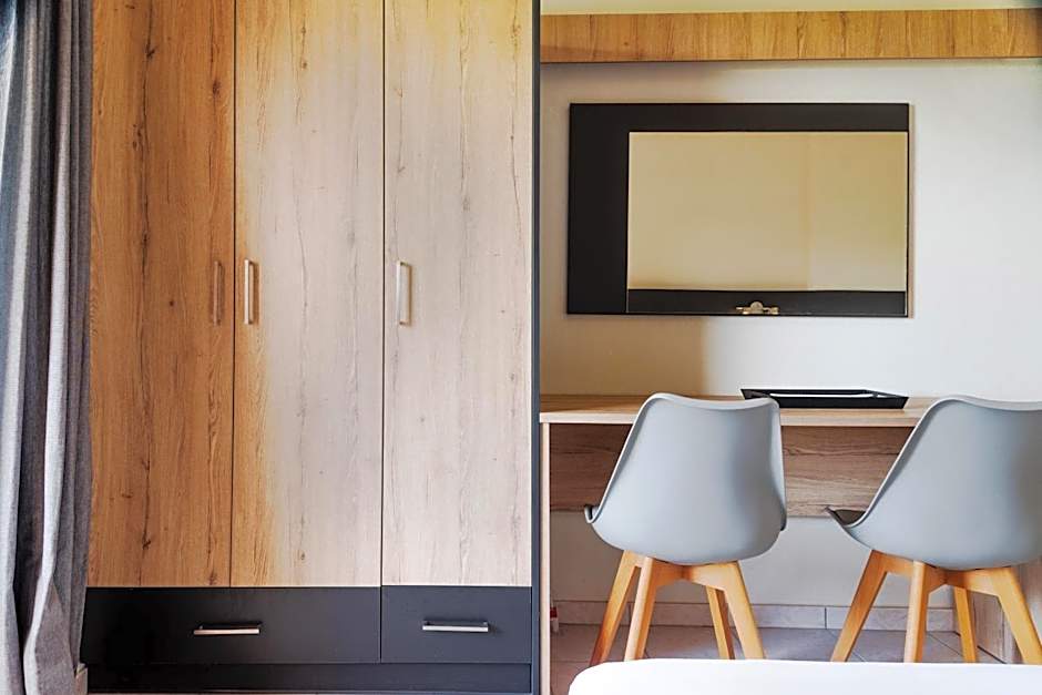 Riposo Studios & Apartments