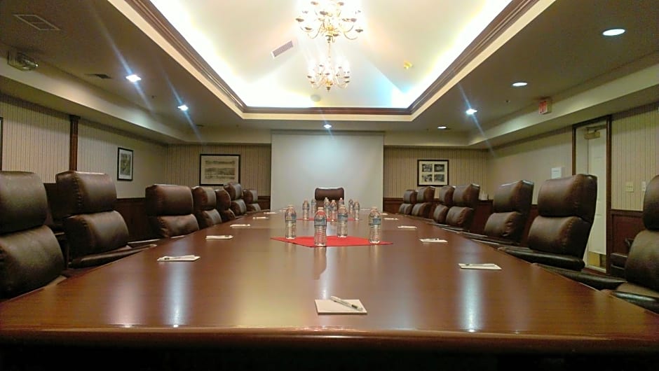 Best Western Plus Sonora Oaks Hotel and Conference Center