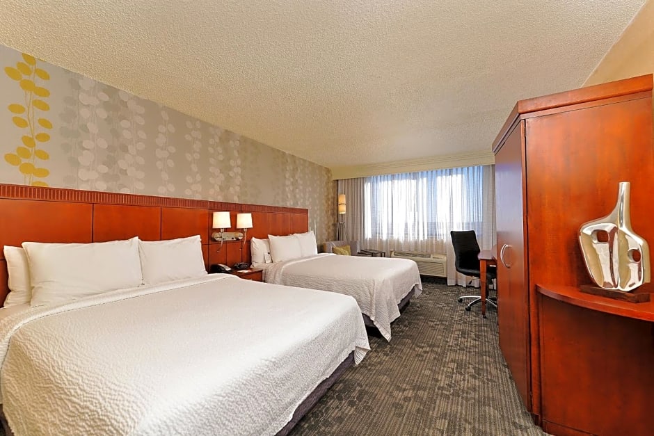 Courtyard by Marriott Denver Cherry Creek
