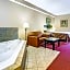 Days Inn & Suites by Wyndham Jeffersonville IN
