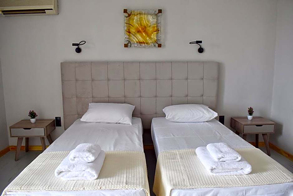 Hotel Theoxenia
