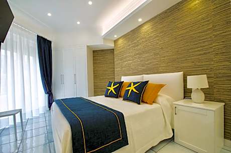 Double Room with Balcony and Sea View