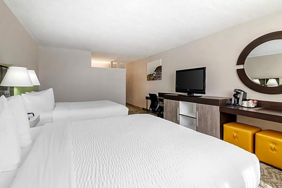 Ogunquit River Inn & Suites