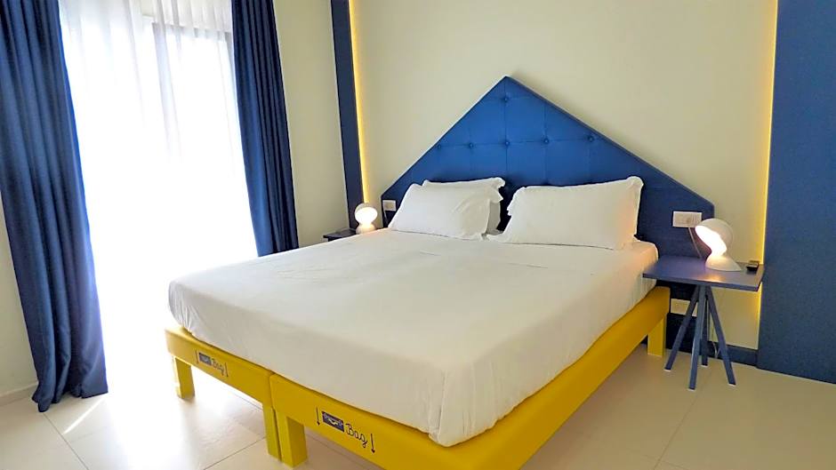 Hotel Trevi
