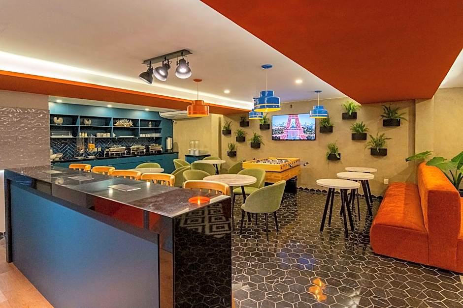 Vista Express Guadalajara Expo Surestay By Bw