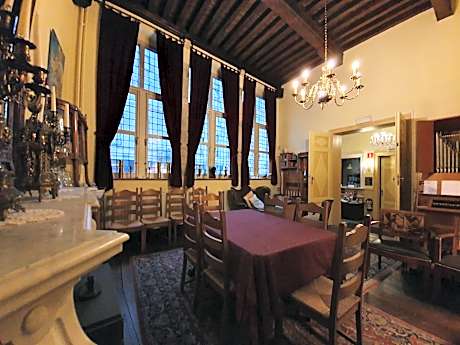 Erasmus Hotel