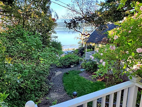 Bay Cottage
