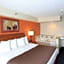 AmericInn by Wyndham Cedar Rapids/CID Airport