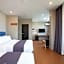 Two-Y-Hotel