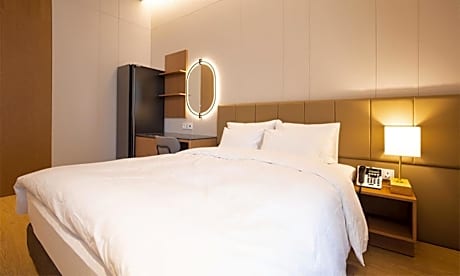 Deluxe Double Room (Special Offer)