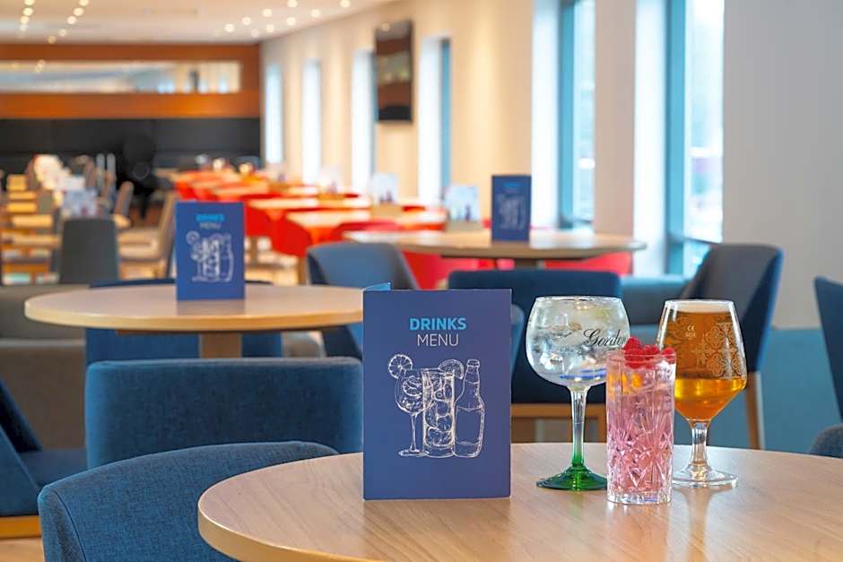 Holiday Inn Express Stevenage By IHG