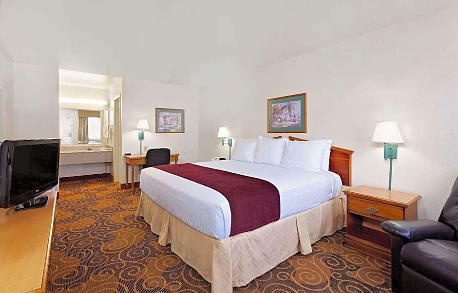 Days Inn by Wyndham San Angelo