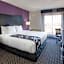 Bloom Hotel