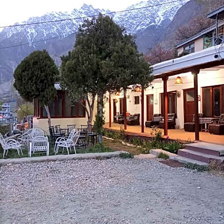 Pamir Guest House
