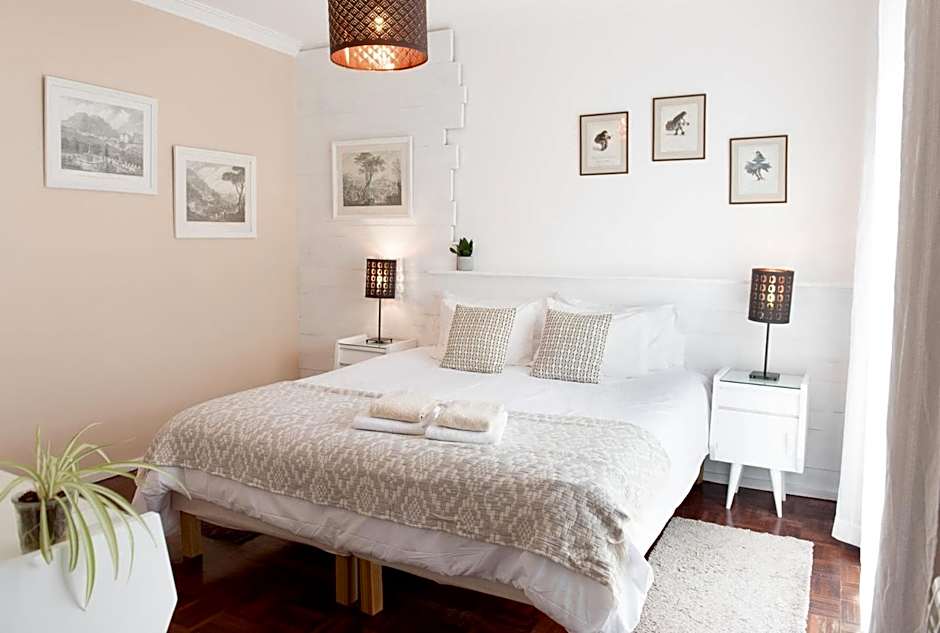 Laneez Ericeira Surf House