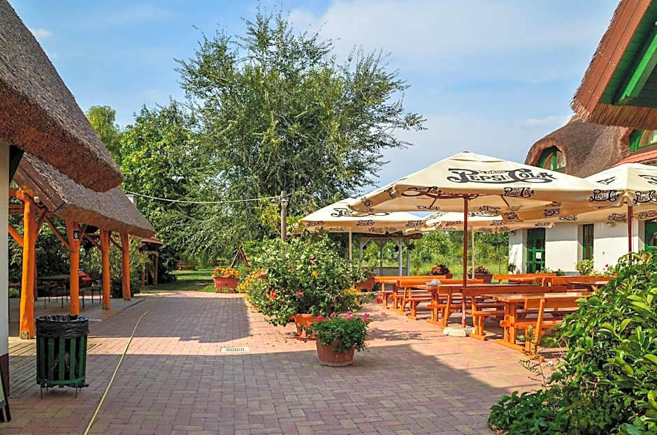 Antal-tavi Fogadó és Horgászparadicsom