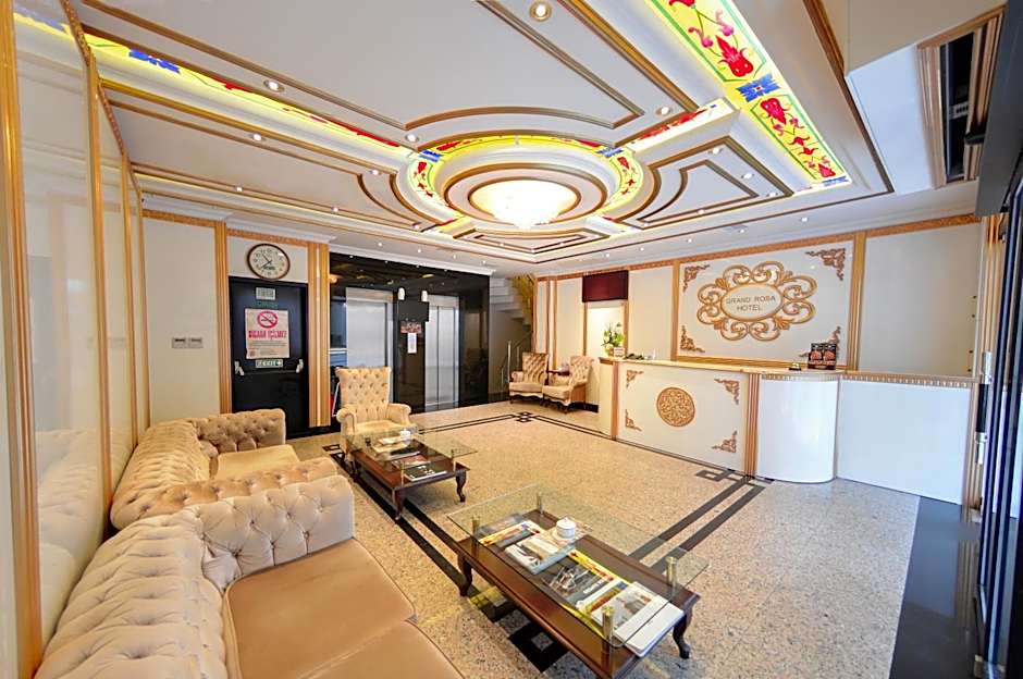 Grand Rosa Hotel