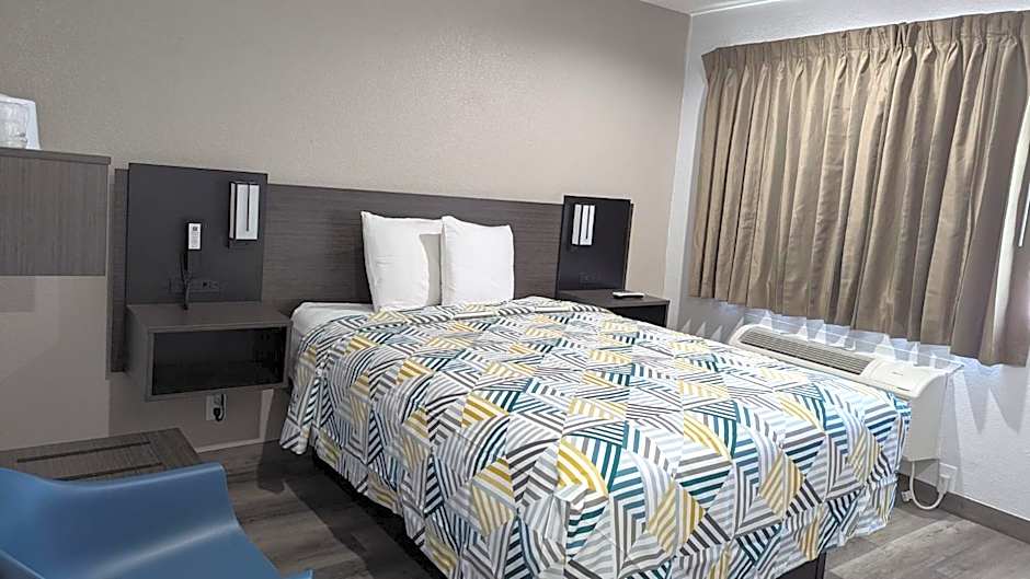 Motel 6-Victoria, TX