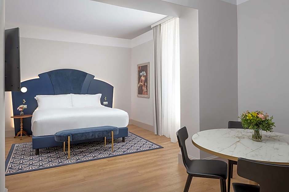 Anglo American Hotel Florence, Curio Collection by Hilton