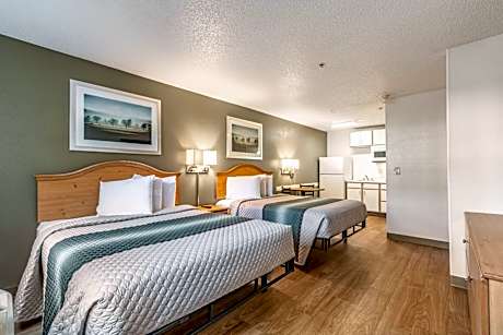 HomeTowne Studios - Atlanta NE - Peachtree Corners