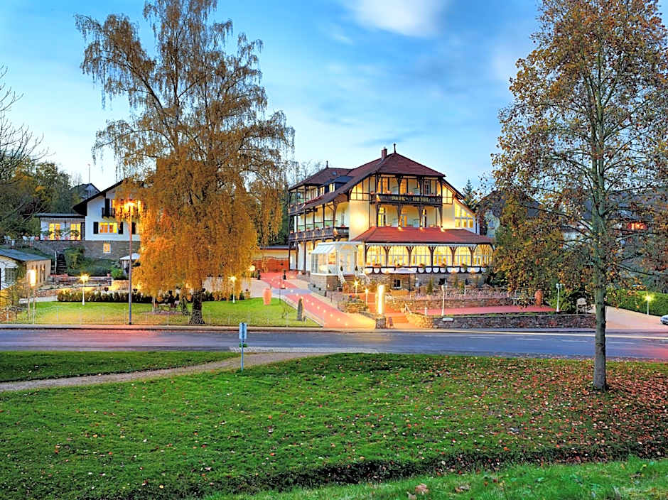 PARK VILLA zentral am Mittelrhein - Zimmer & Apartments