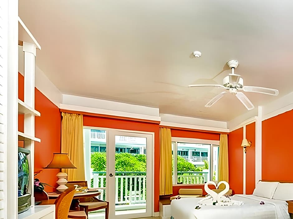 Andaman Seaview, Karon Beach - SHA Plus