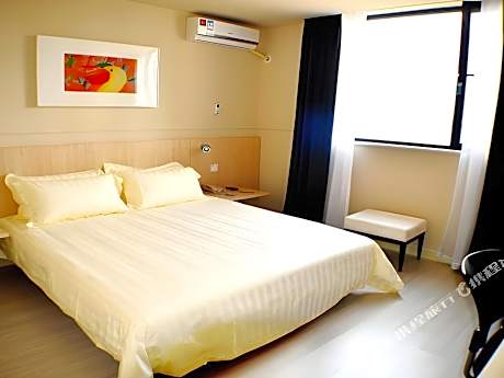 WH - Standard Room