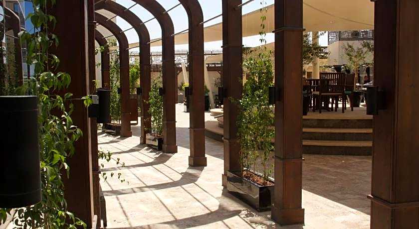 Somewhere Bliss Hotel